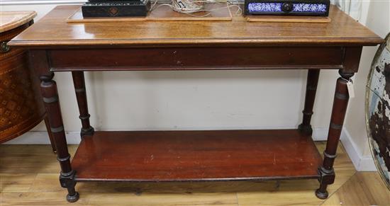 A late Victorian mahogany serving table W.152.5cm